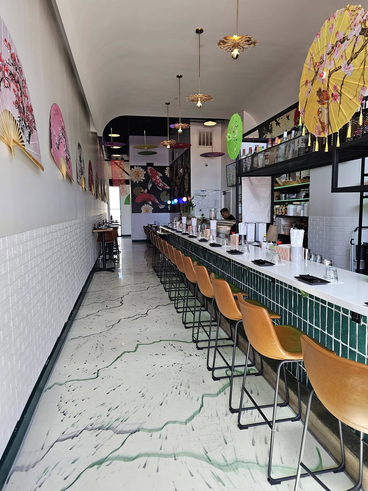 WO Sushi Fusion — Inside