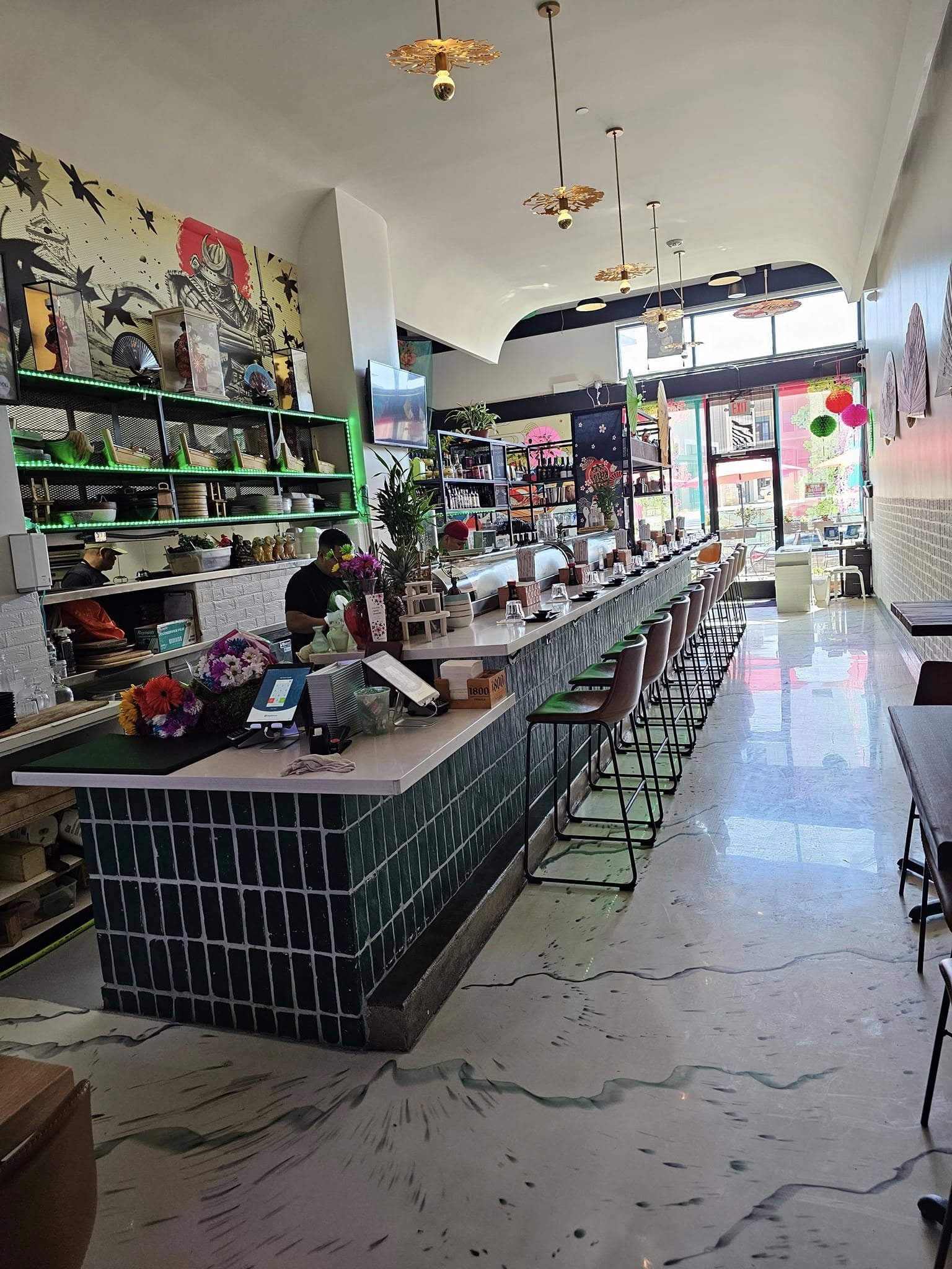WO Sushi Fusion — Inside