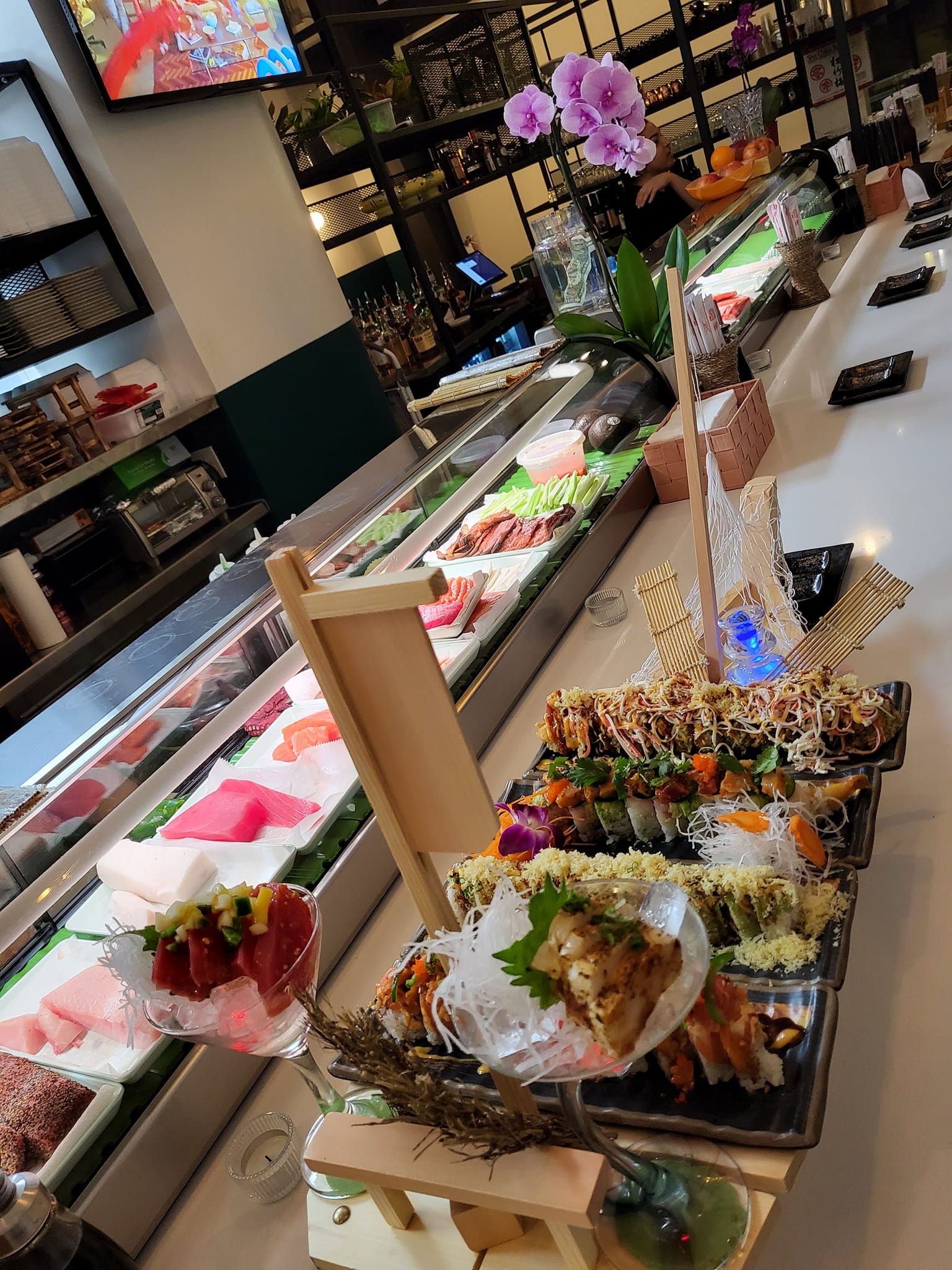 WO Sushi Fusion — Inside